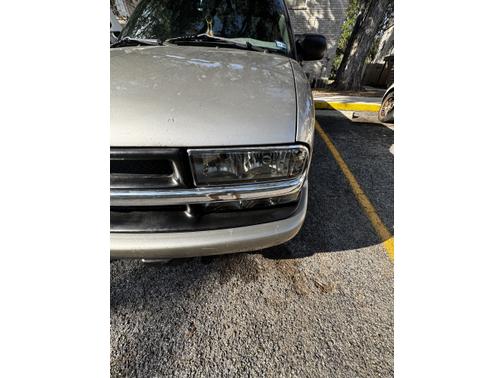 2003 Chevrolet S-10 LS