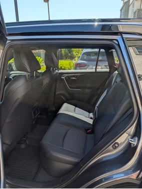 Gray 2025 Toyota RAV4 Hybrid XSE