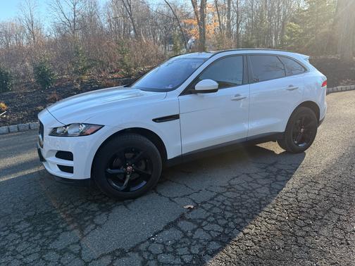 2018 Jaguar F-PACE 25t Premium