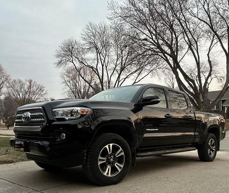 2017 Toyota Tacoma TRD Sport