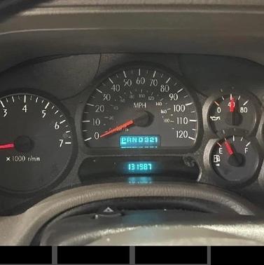 Silver 2004 Isuzu Ascender S