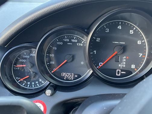 2012 Porsche Cayenne Base