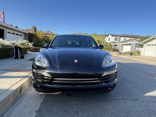 2012 Porsche Cayenne Base