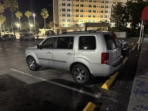 Silver 2012 Honda Pilot Touring
