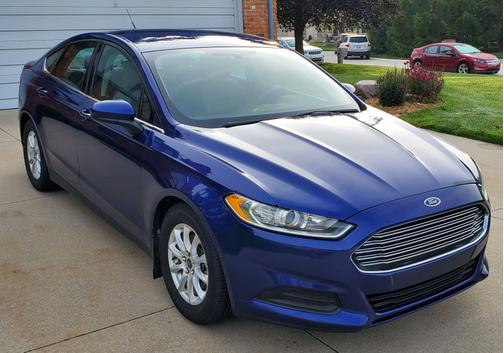 2016 Ford Fusion S