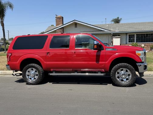 Red 2013 Ford F-250 XLT