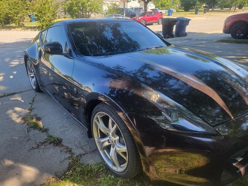 Black 2010 Nissan 370Z Base