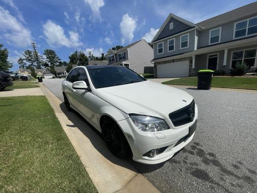 White 2009 Mercedes-Benz C-Class C 350 Sport