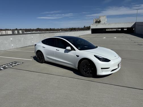 2023 Tesla Model 3 Base