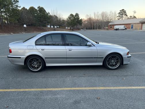2002 BMW M5 Base