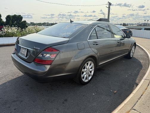 2007 Mercedes-Benz S-Class S 550 4MATIC