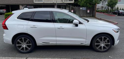2021 Volvo XC60 T6 Inscription