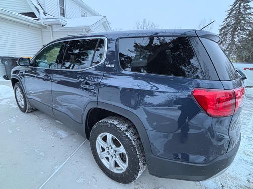 2018 GMC Acadia SLE-1