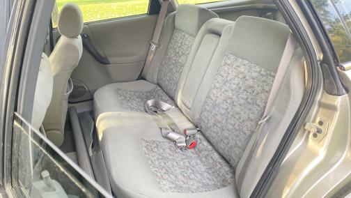 2003 Saturn LW 300
