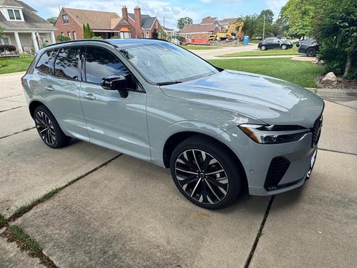 Gray 2026 Volvo XC60 B5 AWD Ultra