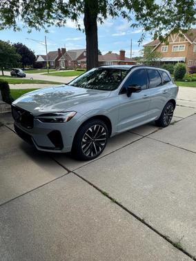 Gray 2026 Volvo XC60 B5 AWD Ultra
