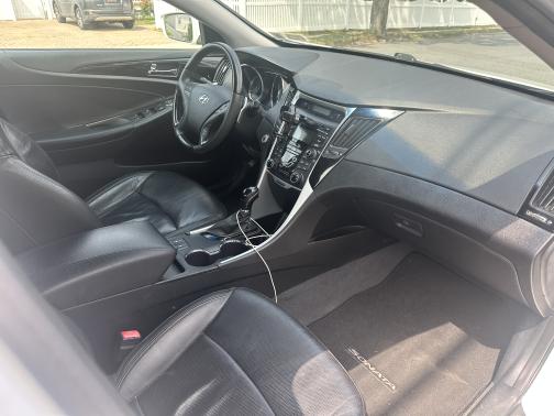 2012 Hyundai SONATA Limited 2.0T