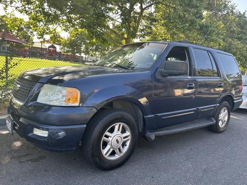 2003 Ford Expedition XLT
