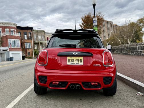 2016 MINI Hardtop Cooper S