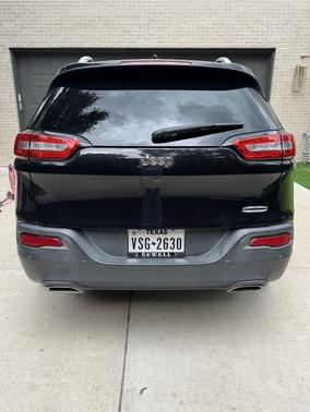 Black 2015 Jeep Cherokee Latitude