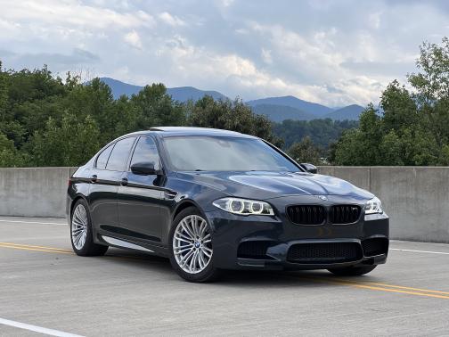 2016 BMW M5 Base