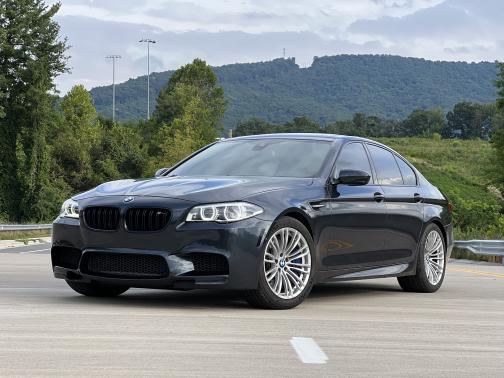 2016 BMW M5 Base