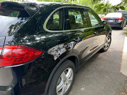 Black 2012 Porsche Cayenne Cayenne