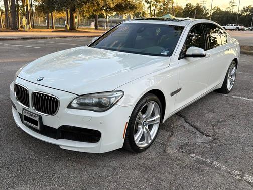 2014 BMW 750 i