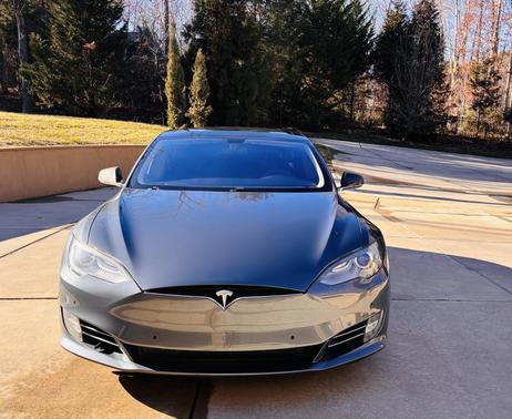 2013 Tesla Model S Performance