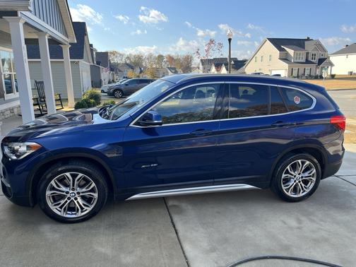 Blue 2018 BMW X1 xDrive28i