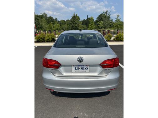 2011 Volkswagen Jetta SE