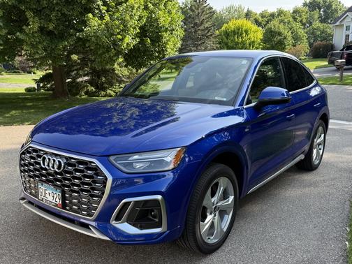 2022 Audi Q5 Sportback S line Premium Plus