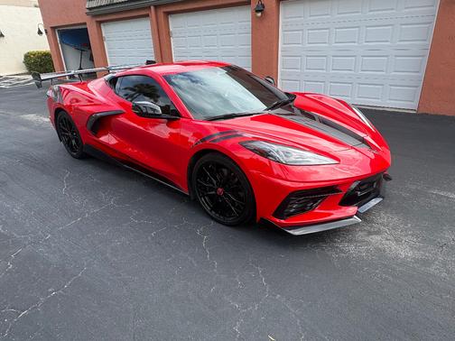 Red 2024 Chevrolet Corvette Stingray w/2LT