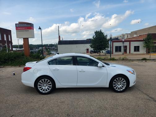 2012 Buick Regal Base