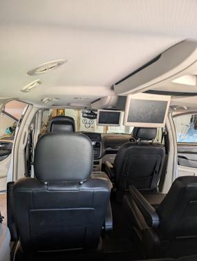 2013 Chrysler Town & Country Touring-L
