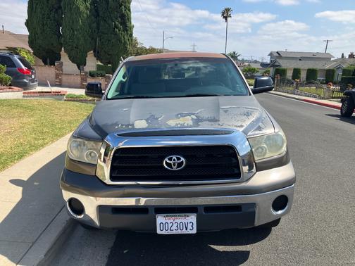 Gold 2007 Toyota Tundra SR5 CrewMax