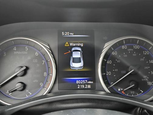 2018 INFINITI Q60 3.0t LUXE