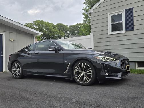 2018 INFINITI Q60 3.0t LUXE