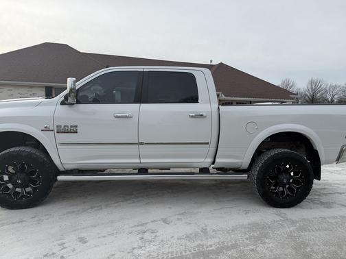 2015 RAM 2500 Laramie
