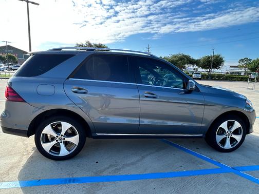 Gray 2018 Mercedes-Benz GLE 350 Base