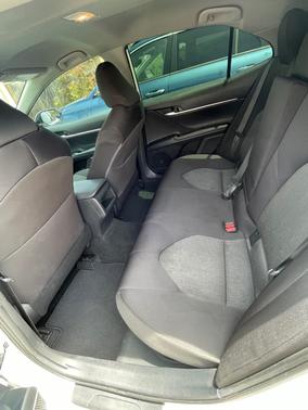 White 2020 Toyota Camry Hybrid LE