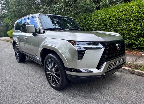 Gray 2025 Lexus GX 550 Luxury+