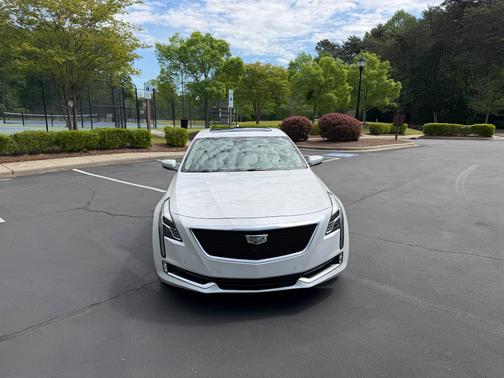 White 2018 Cadillac CT6 3.6L Premium Luxury