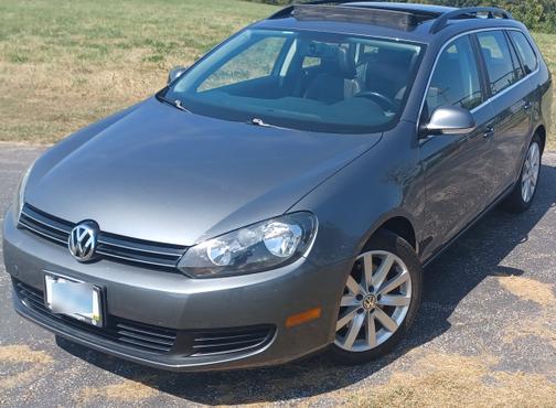 2014 Volkswagen Jetta SportWagen DSG TDI w/Sunroof & Nav