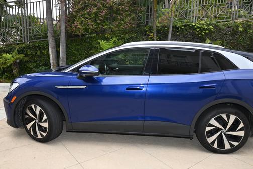 Blue 2022 Volkswagen ID.4 Pro S