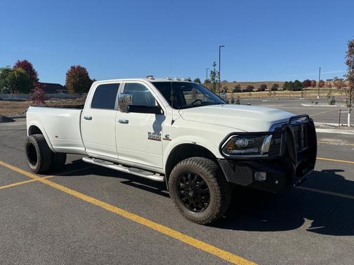 White 2018 RAM 3500 Laramie