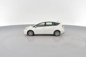 2016 Toyota Prius v Three