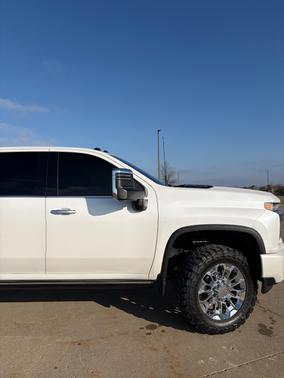 2022 Chevrolet Silverado 2500 High Country