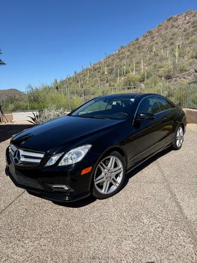 Black 2010 Mercedes-Benz E-Class E 550
