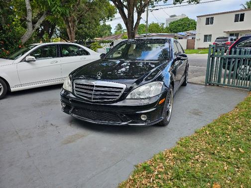 2009 Mercedes-Benz S-Class S 63 AMG